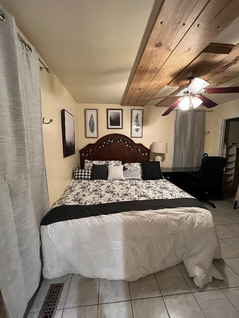 Furnished Finder property 409825_1 photo 12