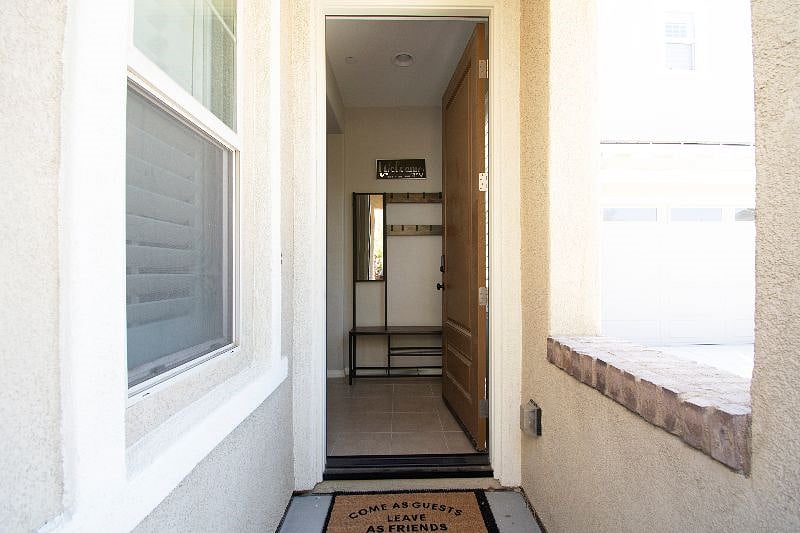 Furnished Finder property 409846_1 photo 10