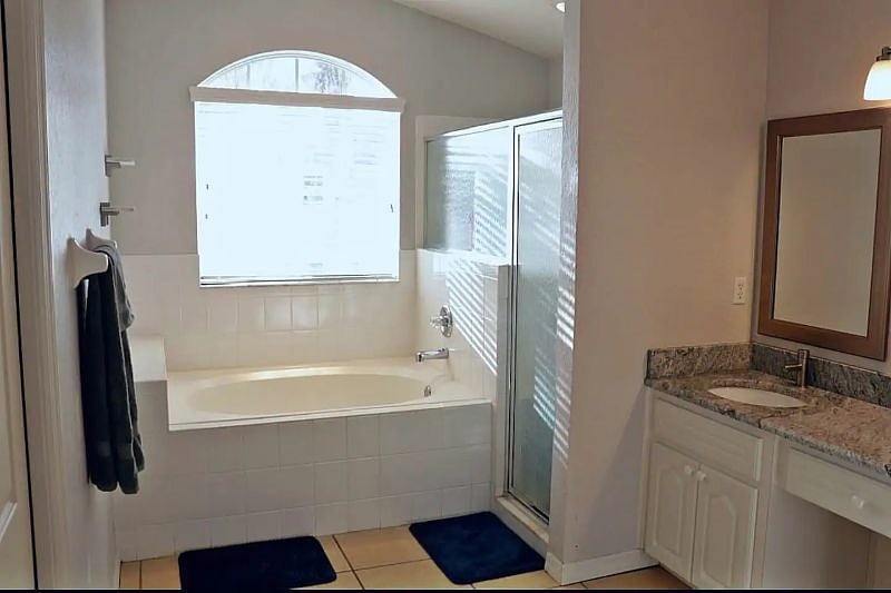 Furnished Finder property 409852_1 photo 8