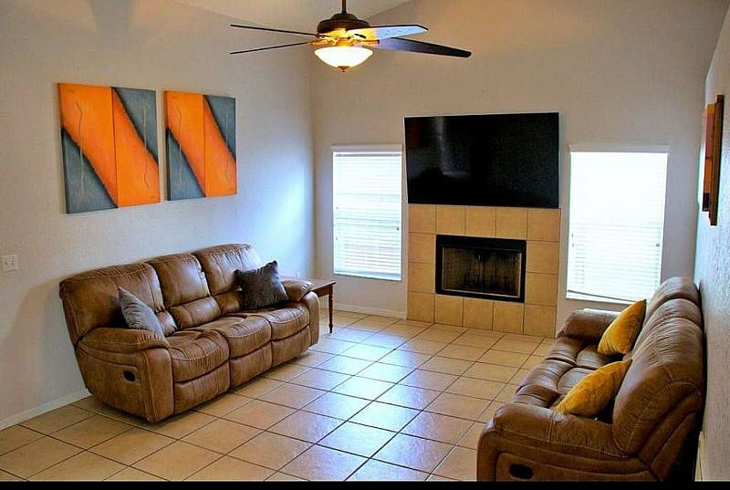 Furnished Finder property 409852_1 photo 10