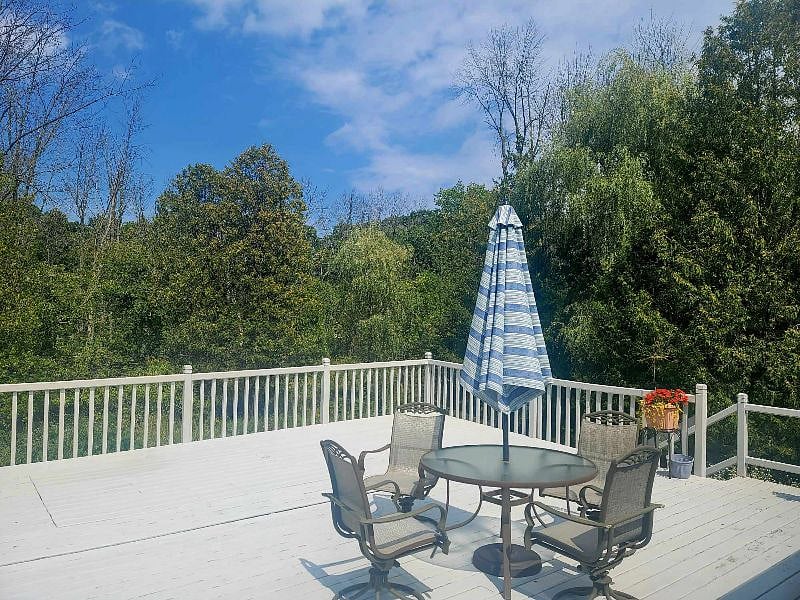 Furnished Finder property 409990_1 photo 12
