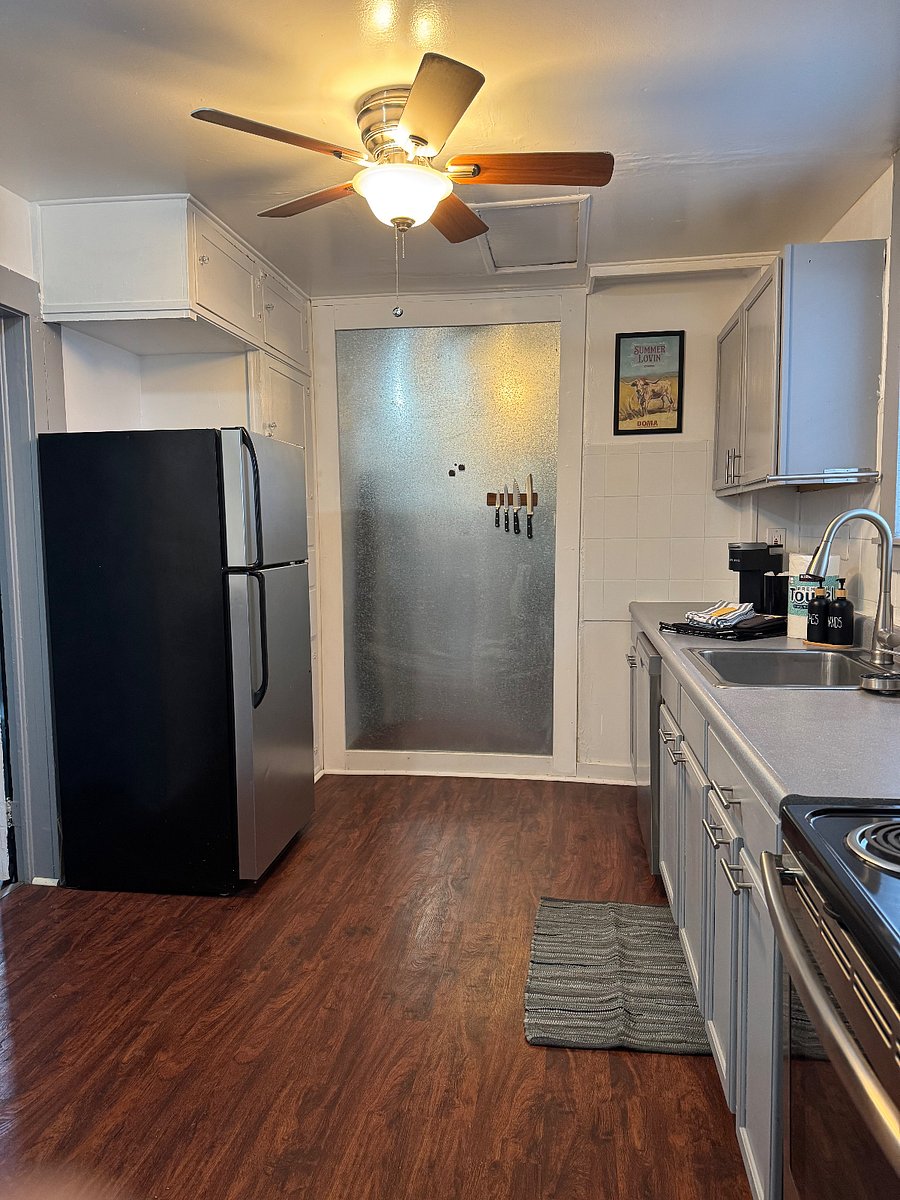 Furnished Finder property 410003_1 photo 11