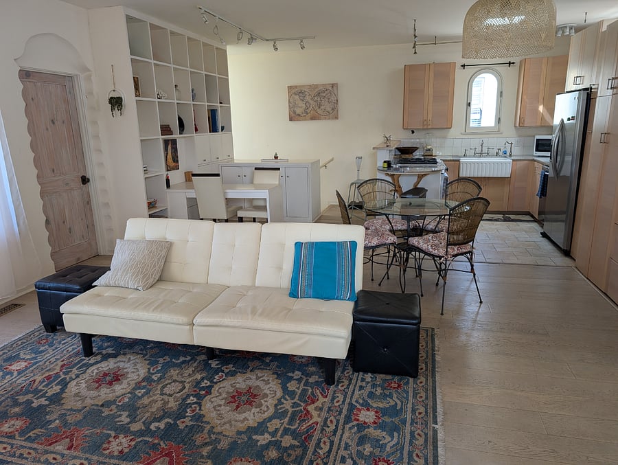 Furnished Finder property 410099_1 photo 10