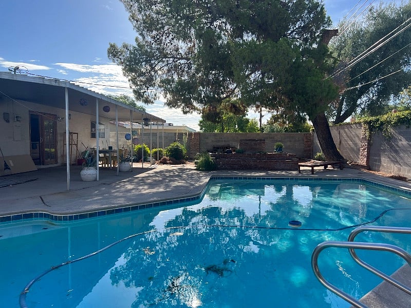 Furnished Finder property 410133_1 photo 8