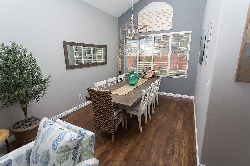 Furnished Finder property 410163_1 photo 32