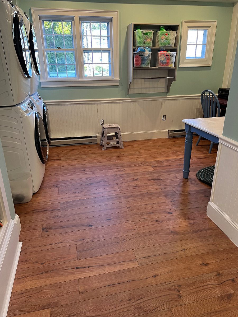 Entry to the laundry room.
