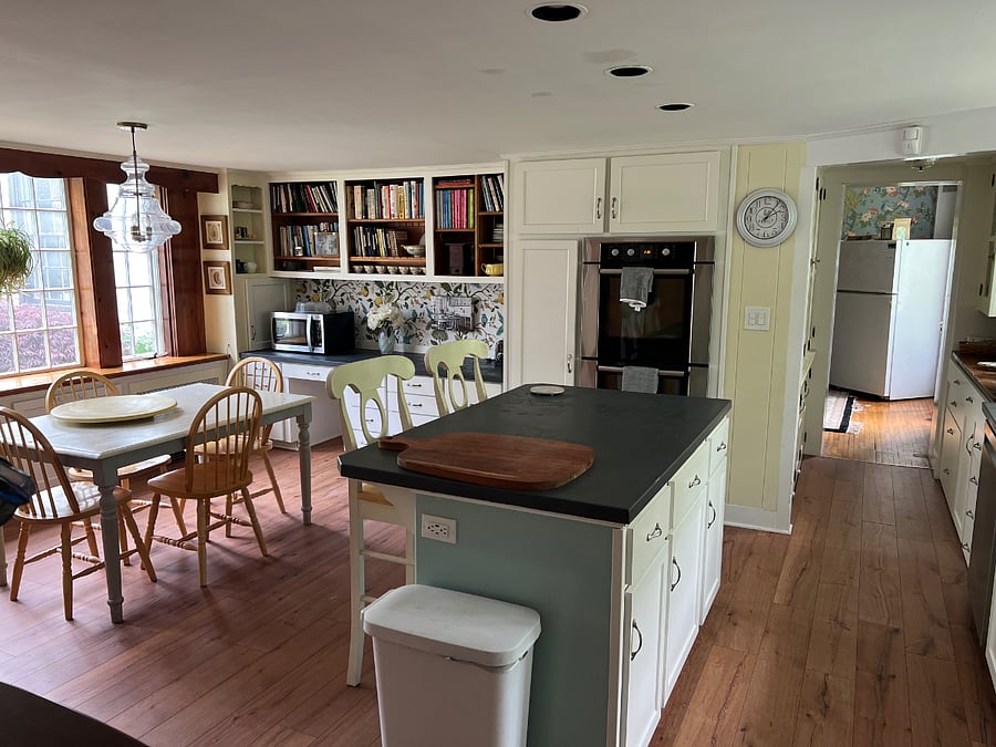 Furnished Finder property 410205_2 photo 14