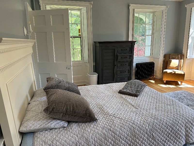 The dimensions of the room are 17' x 17'. It's a very large bedroom.