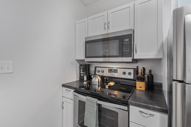 Furnished Finder property 410222_2 photo 6