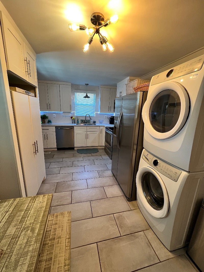 Furnished Finder property 410227_1 photo 18
