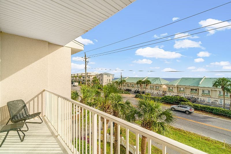 Balcony off of master bedroom