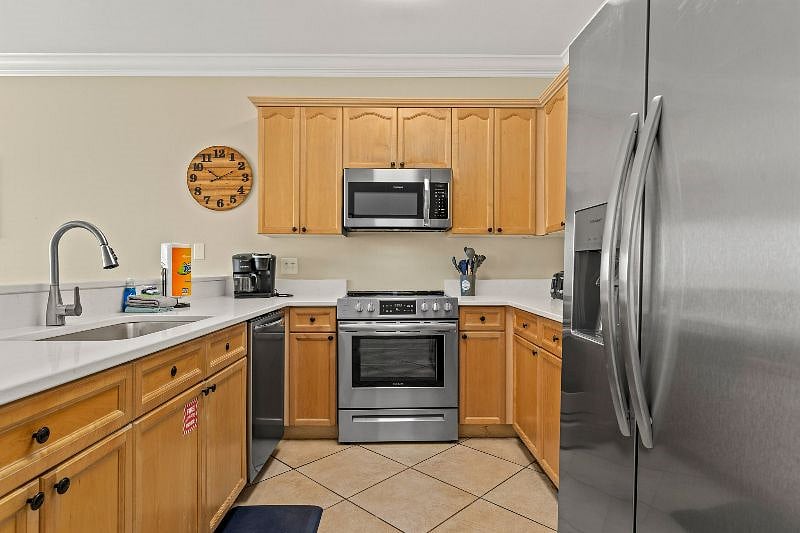 Furnished Finder property 410238_1 photo 13