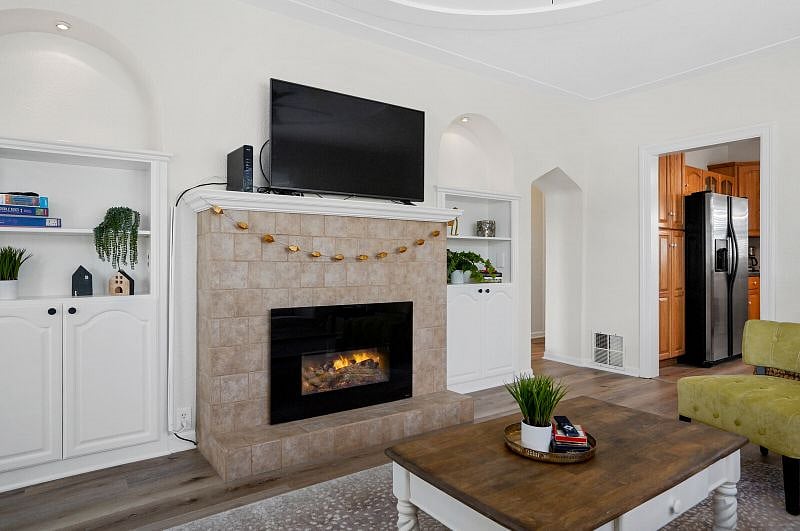 Furnished Finder property 410248_1 photo 4