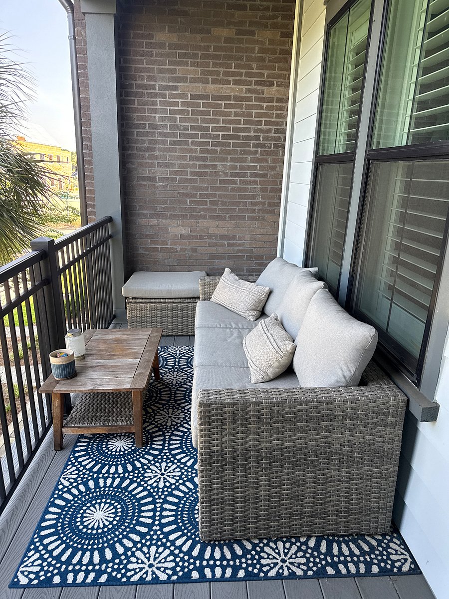 Furnished Finder property 410262_1 photo 3