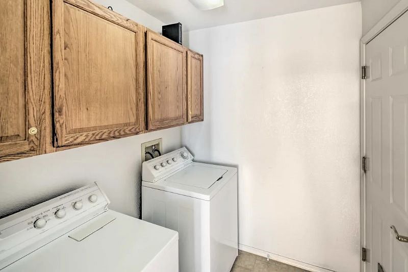 Furnished Finder property 410274_1 photo 8
