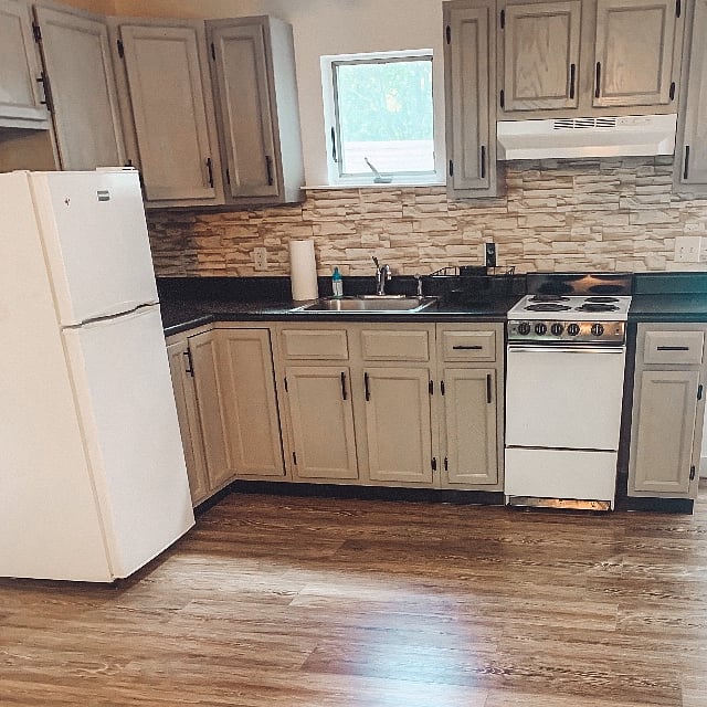 Furnished Finder property 410278_1 photo 6
