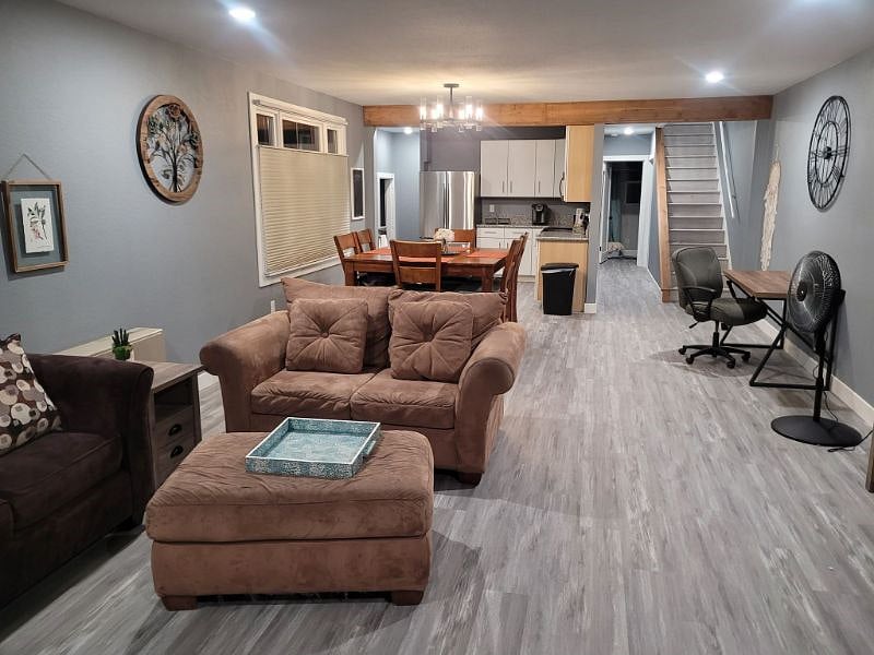 Furnished Finder property 410285_1 photo 1