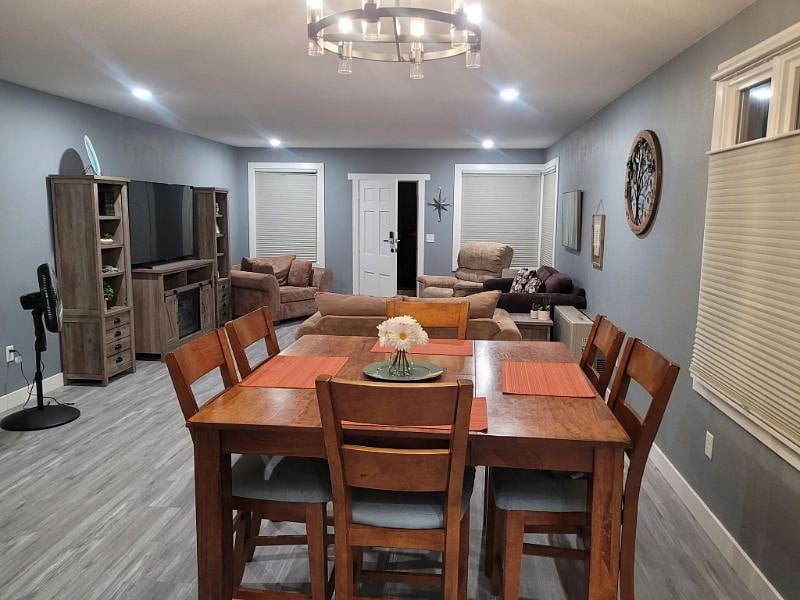 Furnished Finder property 410285_1 photo 8