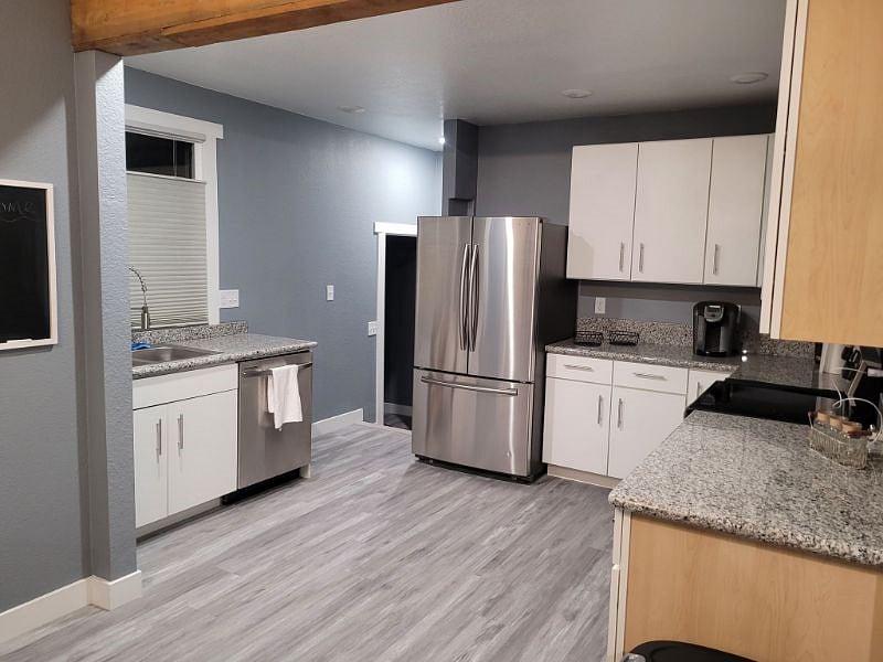 Furnished Finder property 410285_1 photo 7