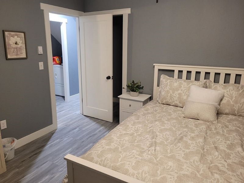 Furnished Finder property 410285_1 photo 10