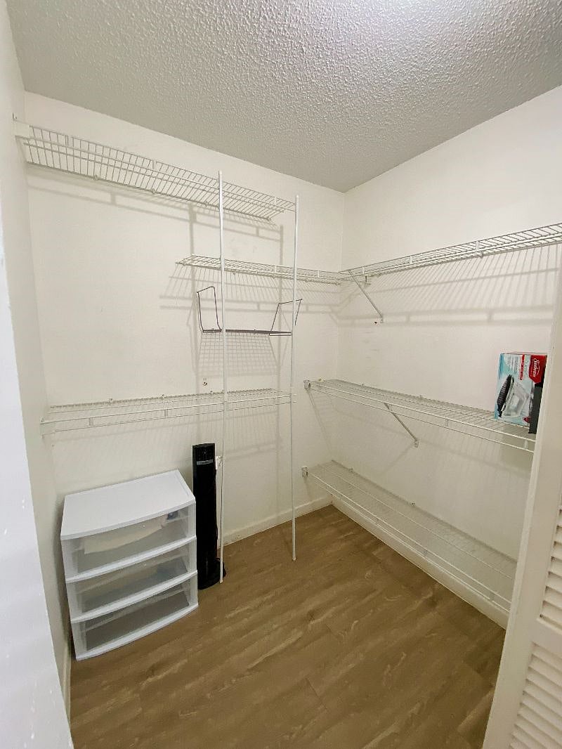 Furnished Finder property 410289_1 photo 14
