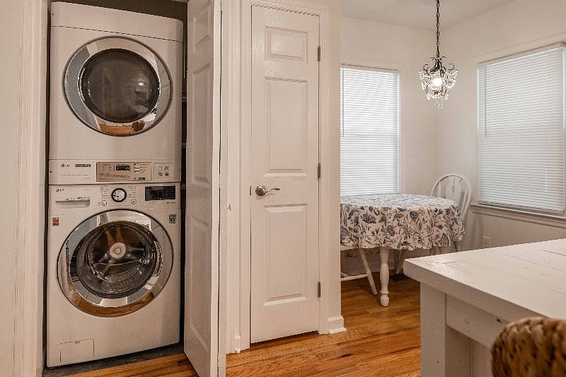 Furnished Finder property 410307_1 photo 20