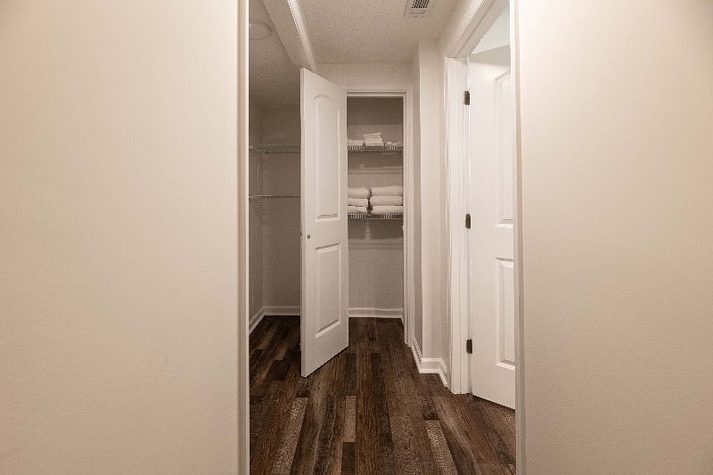 Furnished Finder property 410307_1 photo 34