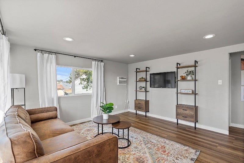 Furnished Finder property 410315_1 photo 3