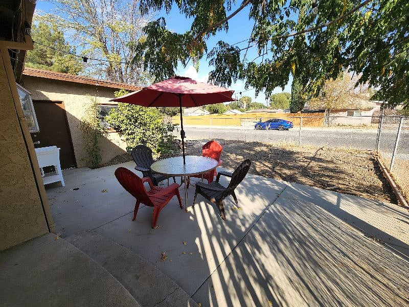 Furnished Finder property 410366_1 photo 3