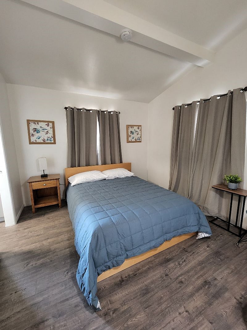 Furnished Finder property 410366_1 photo 21