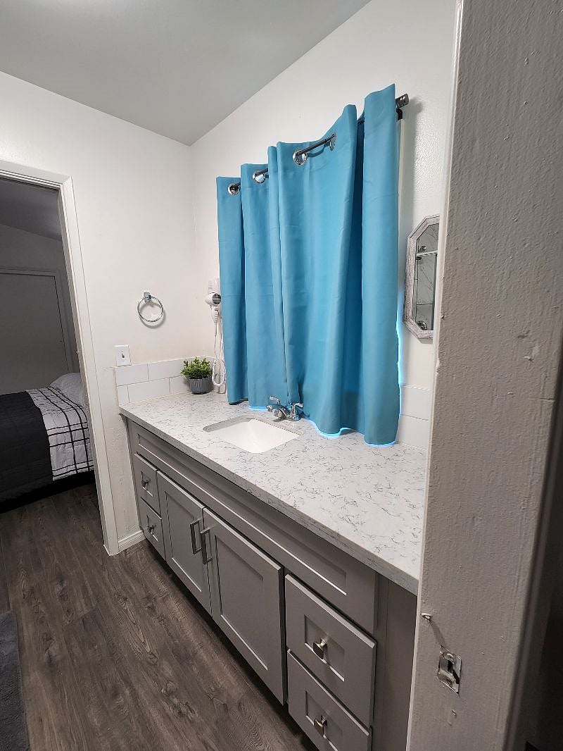Furnished Finder property 410366_1 photo 26