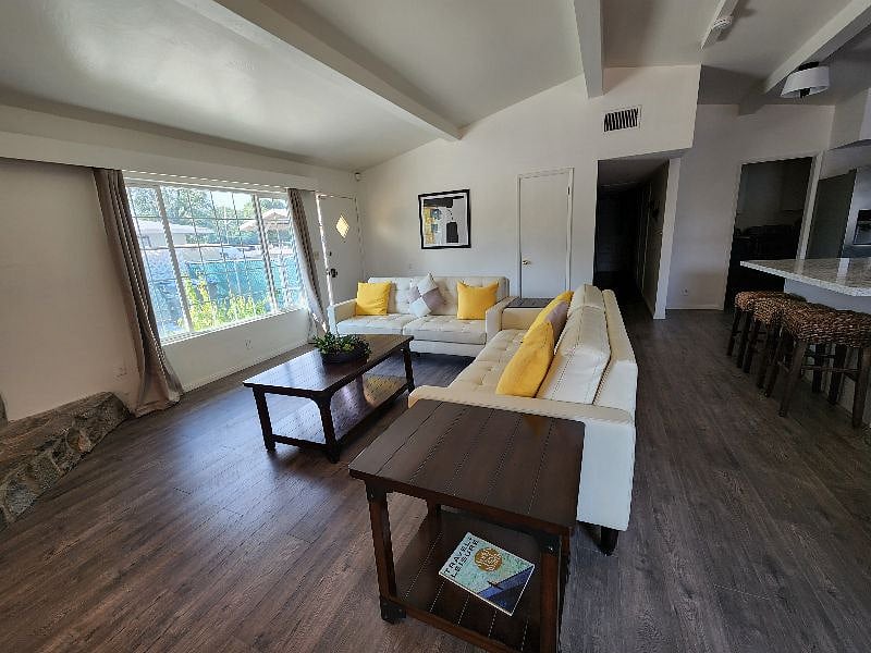 Furnished Finder property 410366_1 photo 41