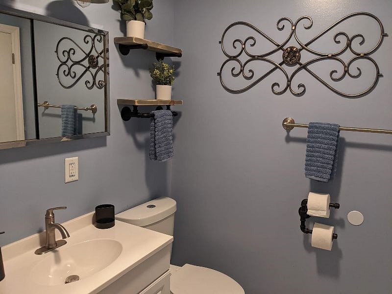 Main Bathroom