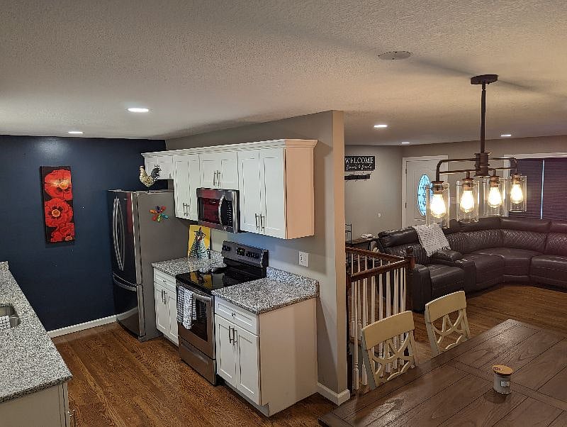 Furnished Finder property 410378_1 photo 6