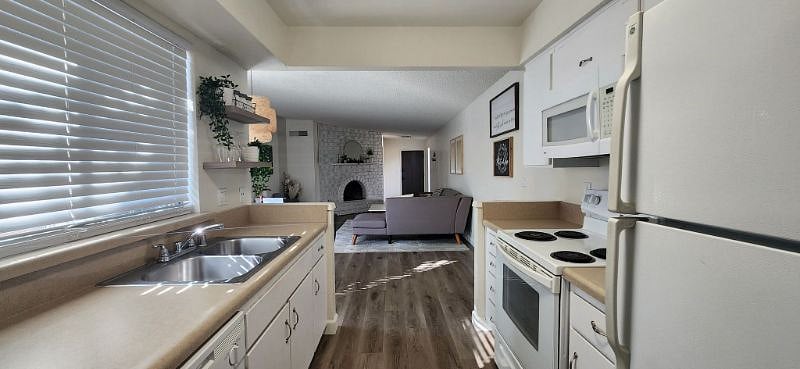 Furnished Finder property 410418_1 photo 16