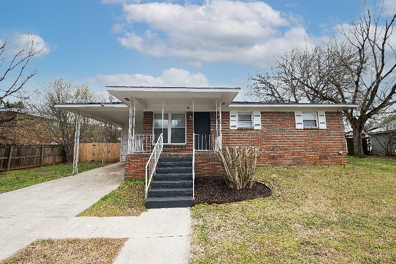 Furnished Finder property 410457_1 photo 3