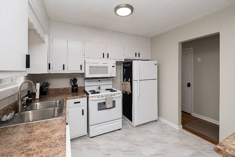 Furnished Finder property 410457_1 photo 13