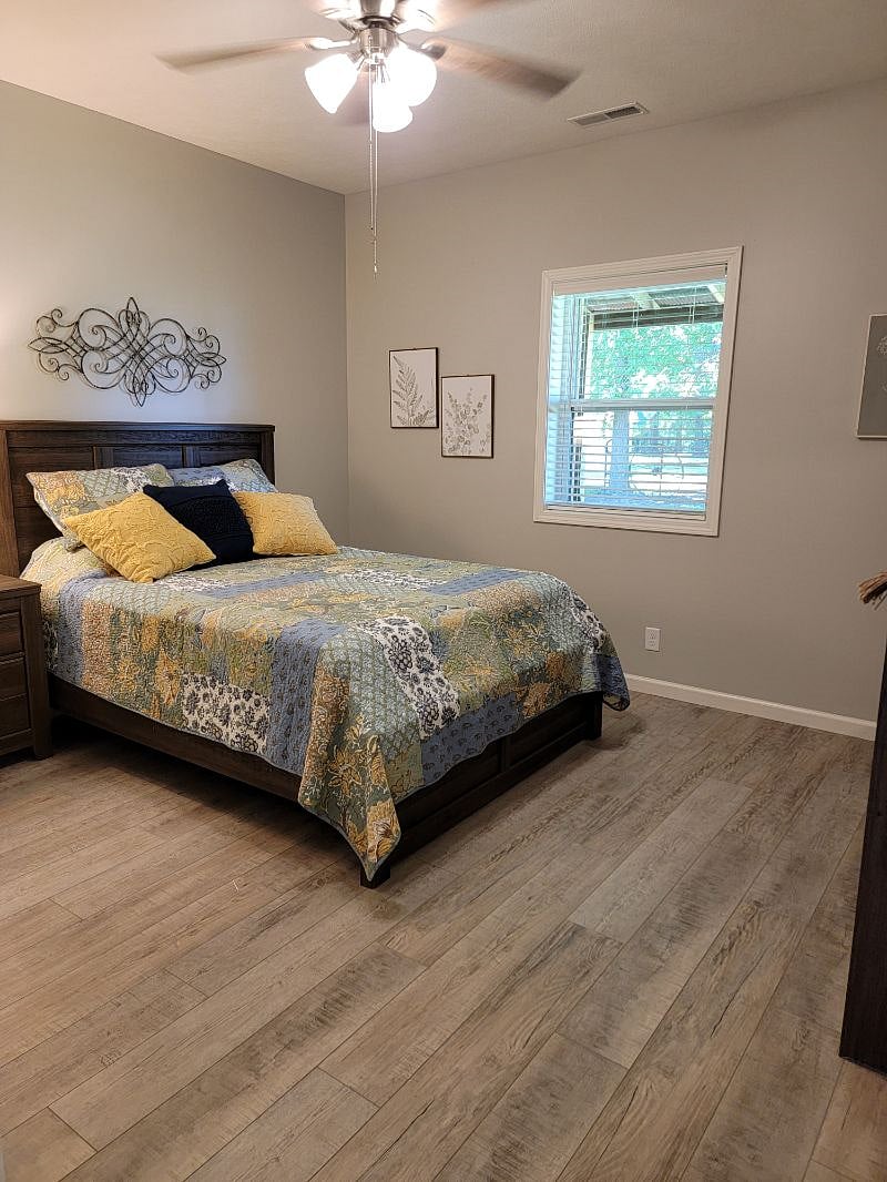 Furnished Finder property 410489_1 photo 7
