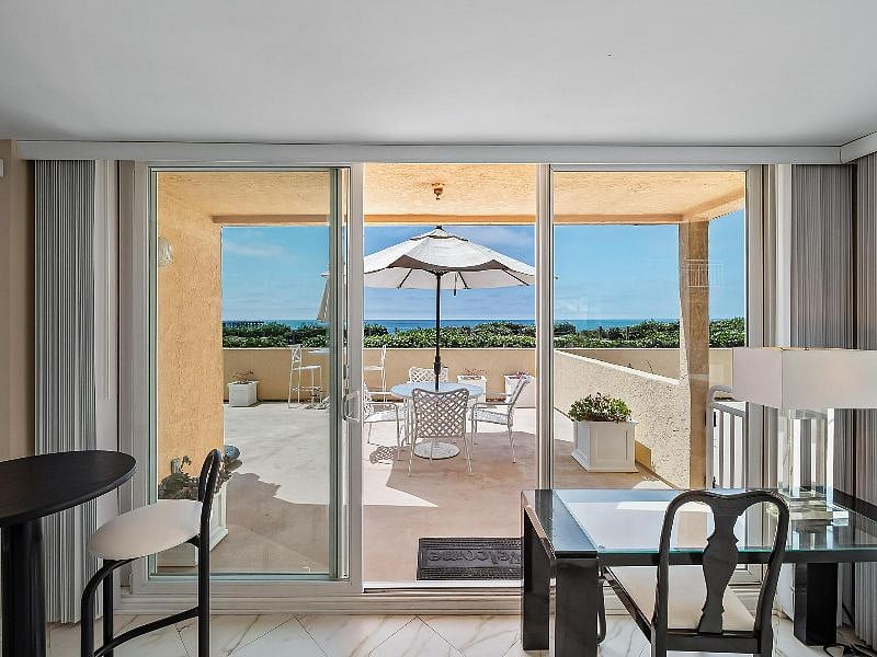 Furnished Finder property 410504_1 photo 17