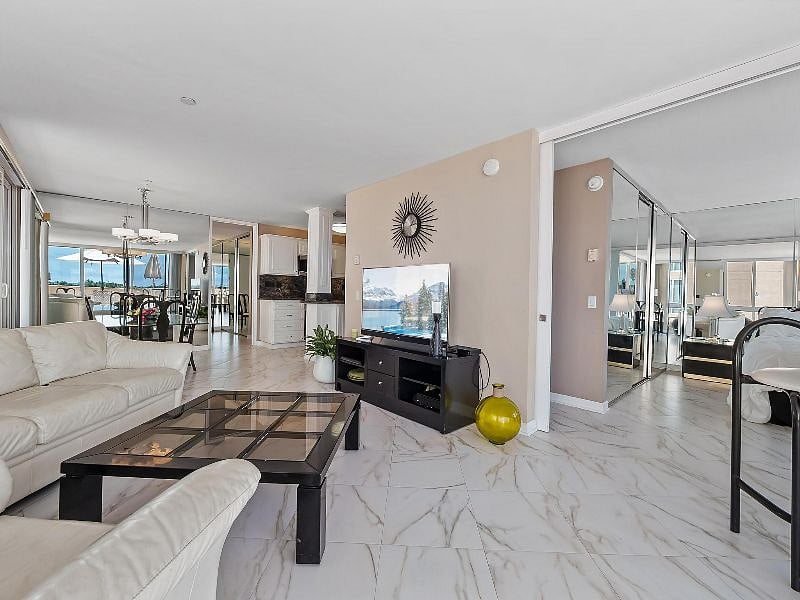 Furnished Finder property 410504_1 photo 18