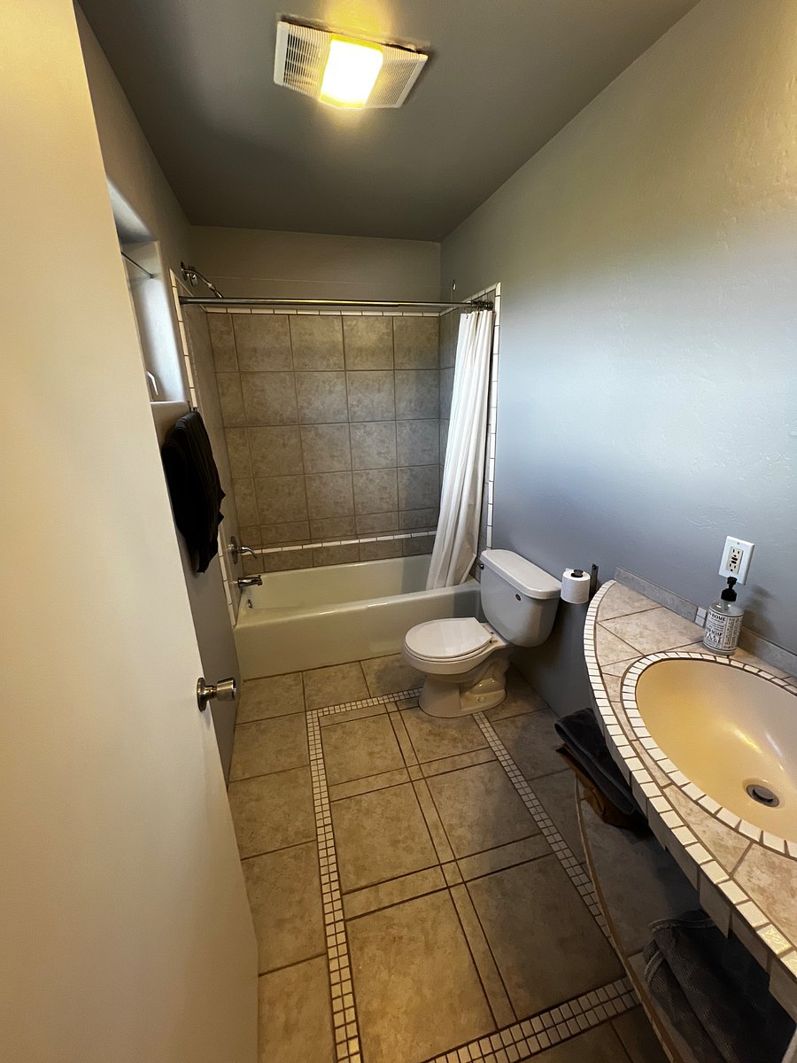 Furnished Finder property 410526_2 photo 4