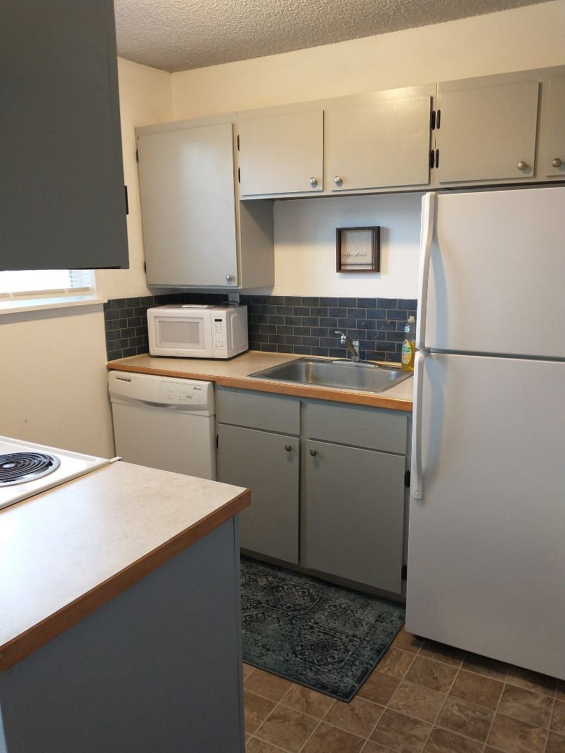 Furnished Finder property 410574_1 photo 9