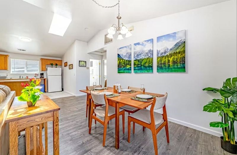 Furnished Finder property 410603_1 photo 3