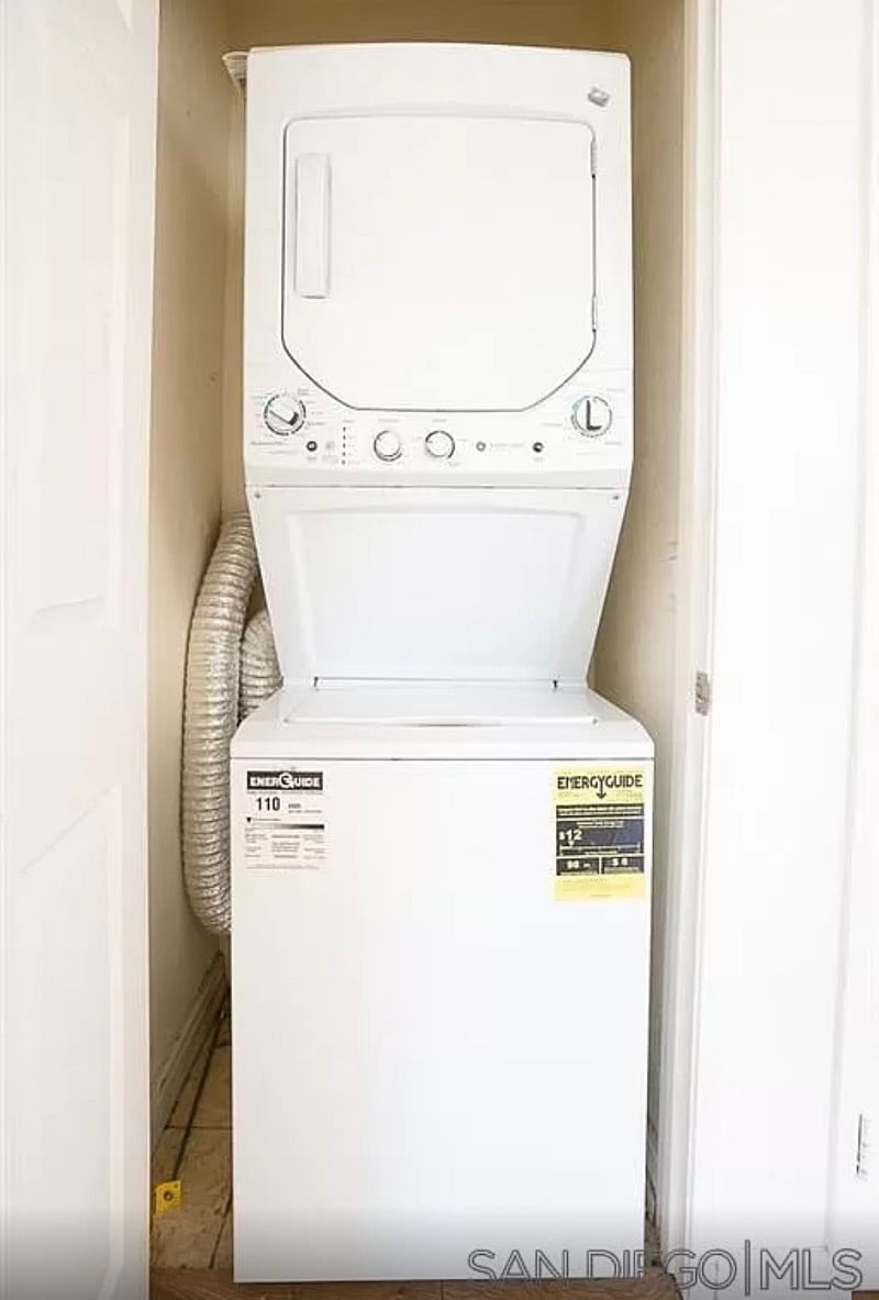 In-unit washer & dryer