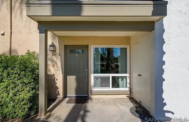 Furnished Finder property 410618_1 photo 16