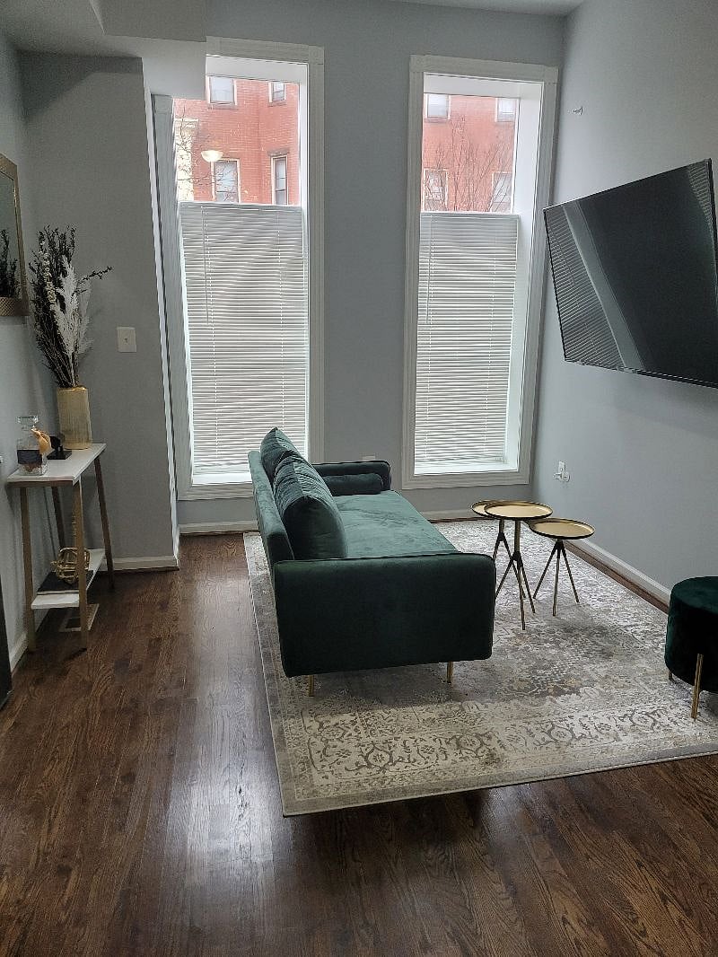 Furnished Finder property 410629_2 photo 3