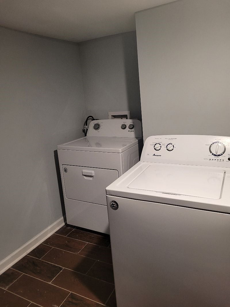Furnished Finder property 410629_2 photo 12