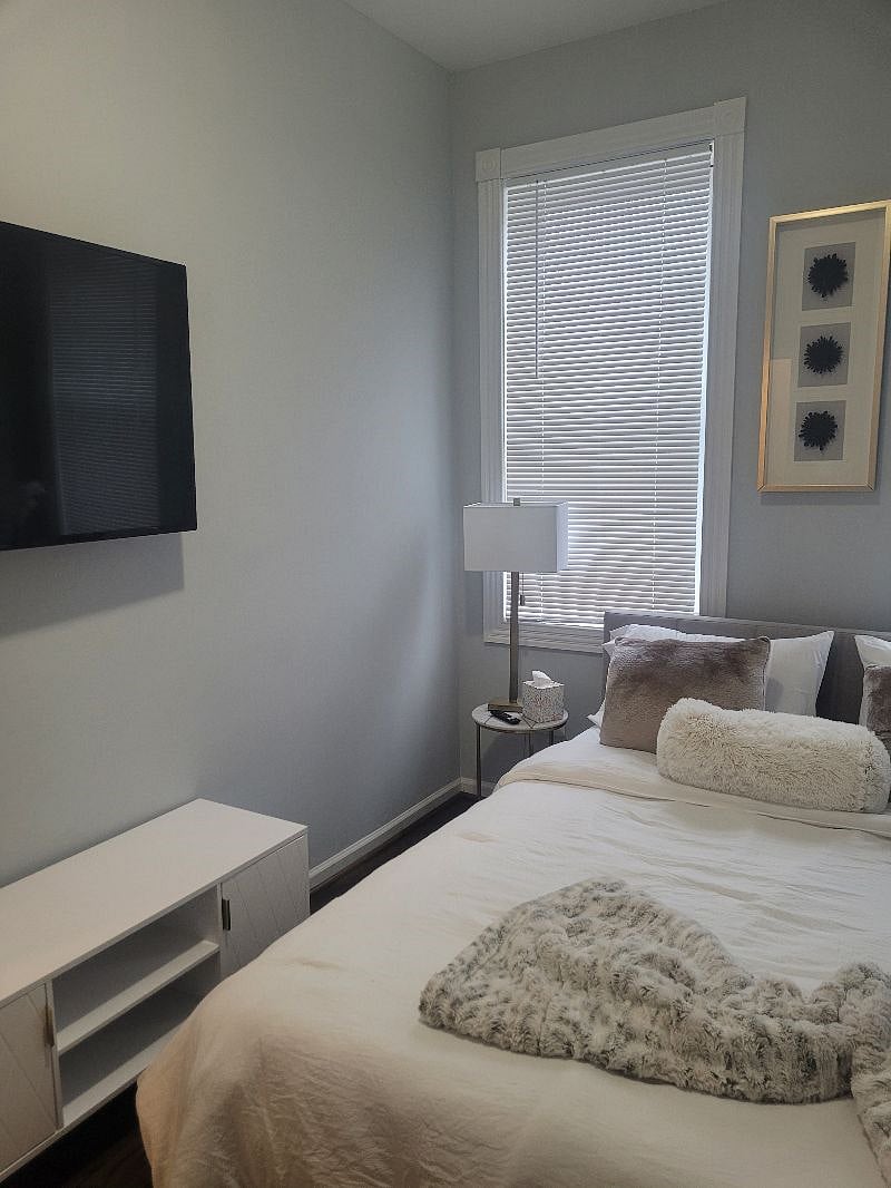 Furnished Finder property 410629_2 photo 8