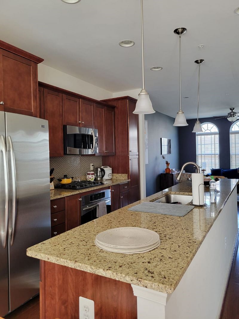 Furnished Finder property 410669_1 photo 3