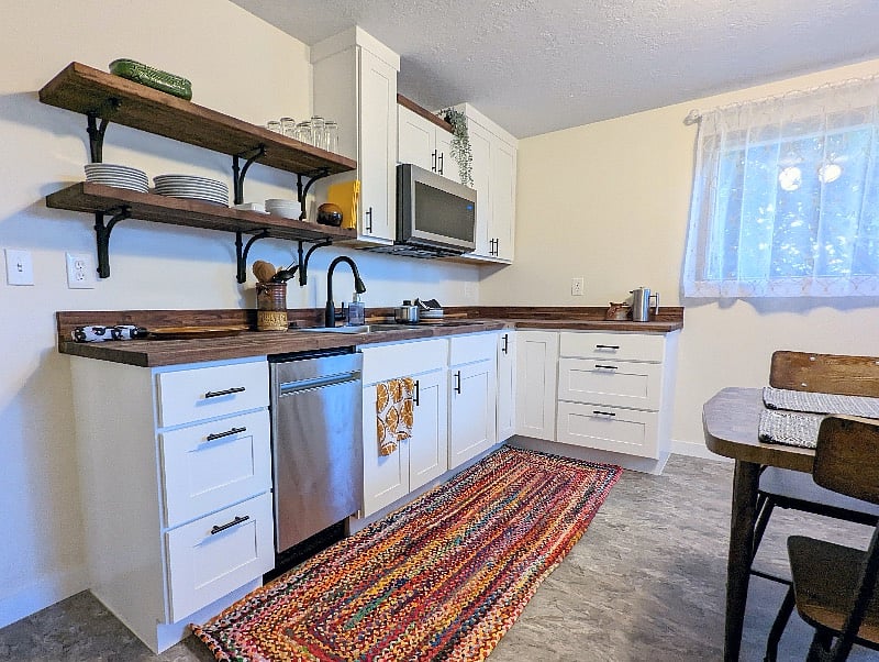 Furnished Finder property 410678_1 photo 6